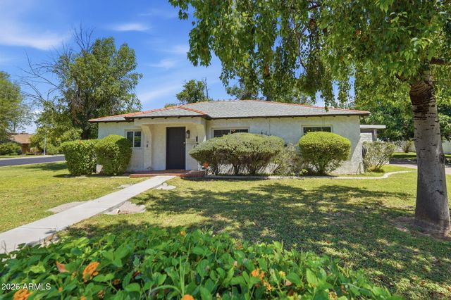 6 N FRASER Drive E, Mesa, AZ 85203