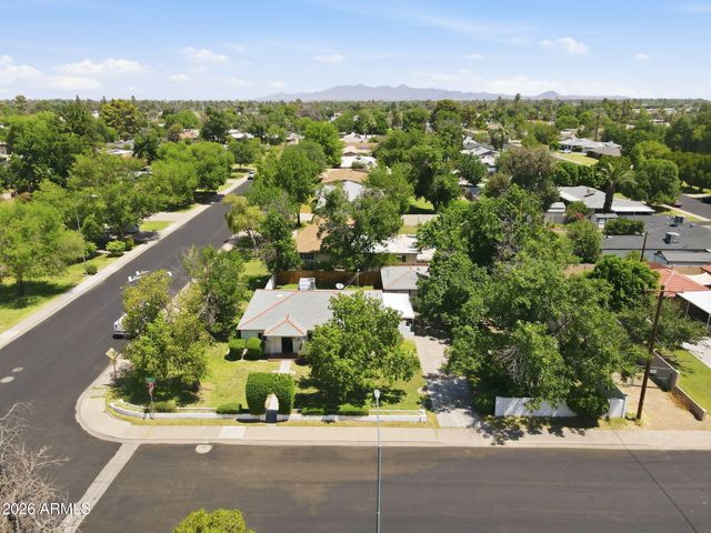 6 N FRASER Drive E, Mesa, AZ 85203