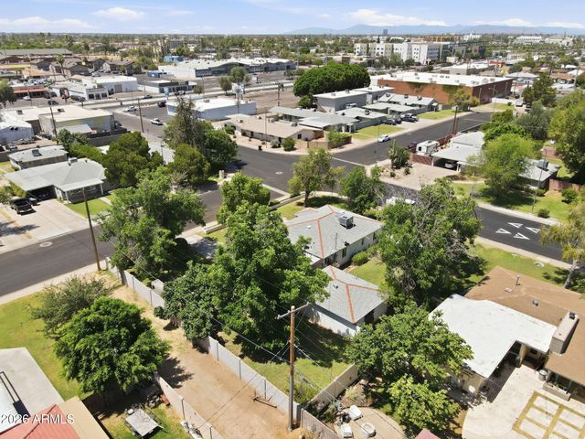 6 N FRASER Drive E, Mesa, AZ 85203