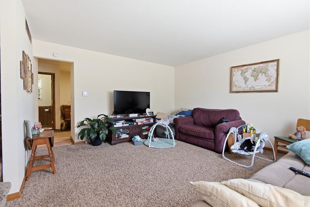 805 S FAIRVIEW RD, Columbia, MO 65203