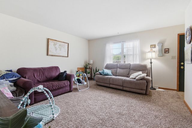 805 S FAIRVIEW RD, Columbia, MO 65203