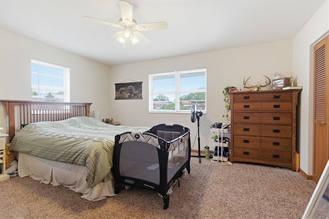 805 S FAIRVIEW RD, Columbia, MO 65203