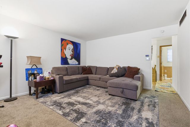 805 S FAIRVIEW RD, Columbia, MO 65203