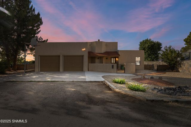 1545 Karrie Lane, Las Cruces, NM 88007