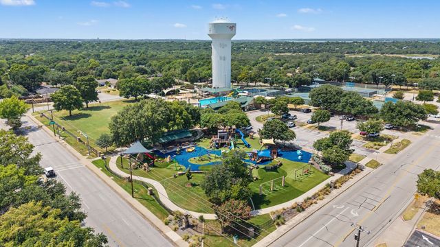 2304 Dove Meadow Court, Grapevine, TX 76051