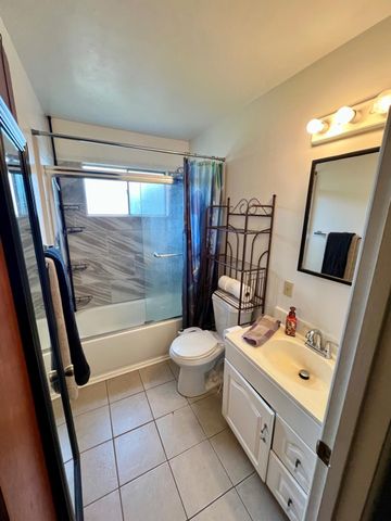2101 Parr Ave, Modesto, CA 95358