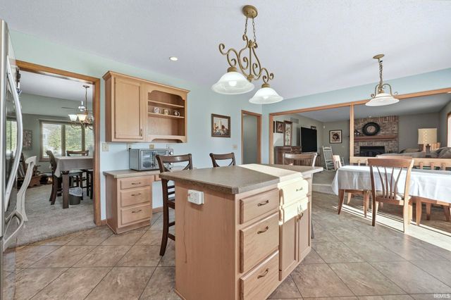 3113 Pinoak Court, Fort Wayne, IN 46814