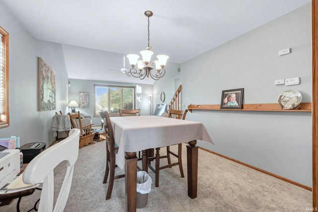 3113 Pinoak Court, Fort Wayne, IN 46814