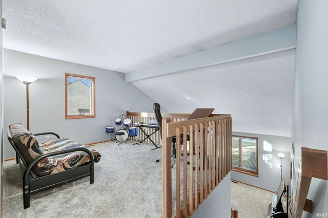 3113 Pinoak Court, Fort Wayne, IN 46814