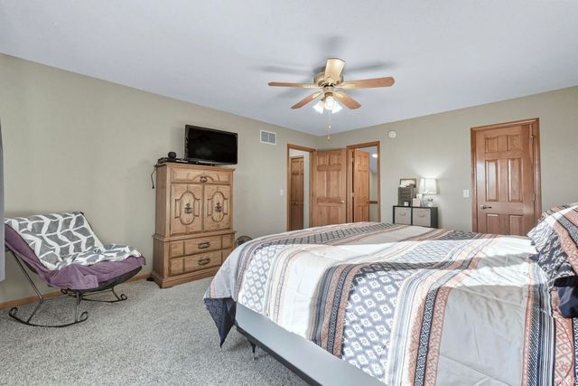 3113 Pinoak Court, Fort Wayne, IN 46814