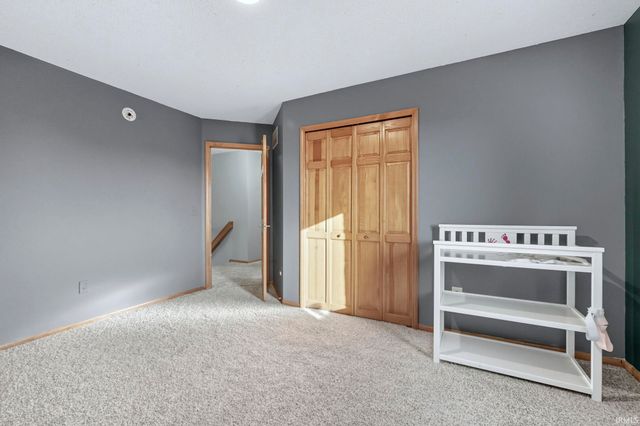 3113 Pinoak Court, Fort Wayne, IN 46814