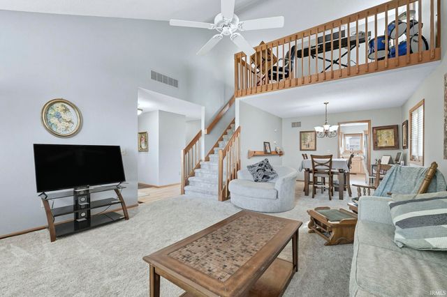 3113 Pinoak Court, Fort Wayne, IN 46814