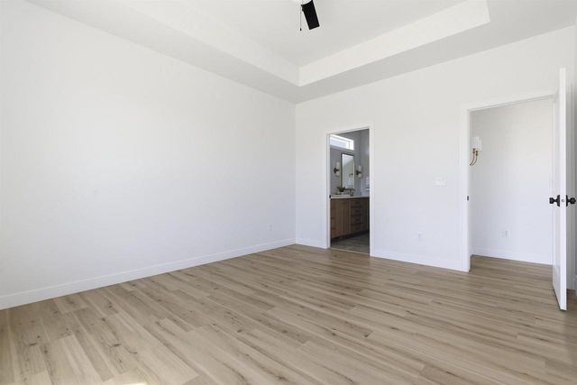 N8860 KILLARNEY WAY, Menasha, WI 54952