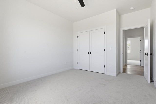 N8860 KILLARNEY WAY, Menasha, WI 54952