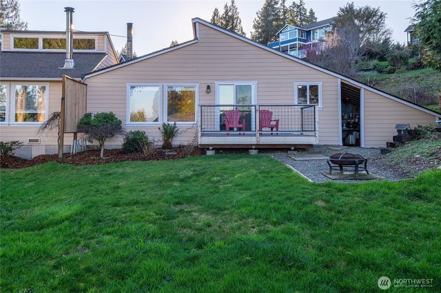 2428 McGregor Drive SE, Port Orchard, WA 98366