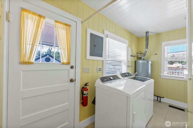 2121 5th Street, Bremerton, WA 98312