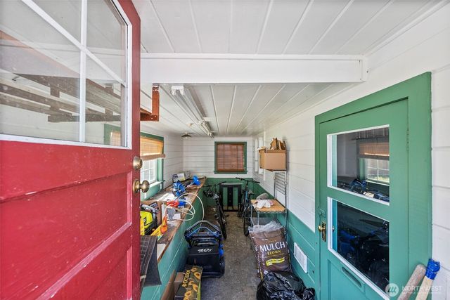 2121 5th Street, Bremerton, WA 98312