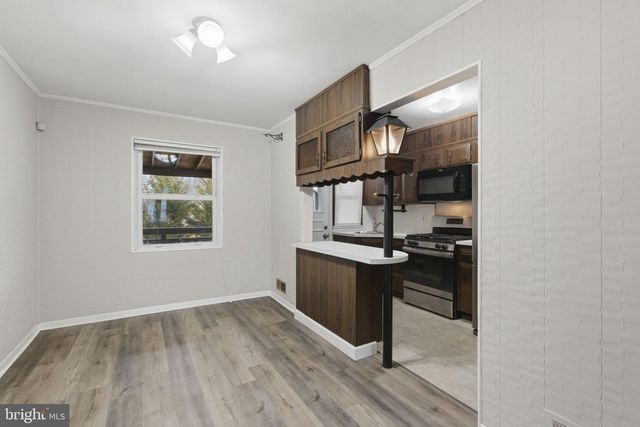 6826 BOSTON AVE, Baltimore, MD 21222