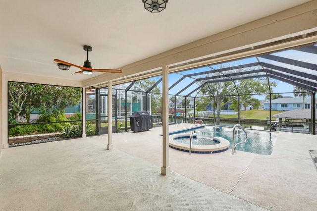 31 CHEROKEE COURT W, Palm Coast, FL 32137