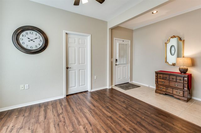 203 Essex LN, Georgetown, TX 78633