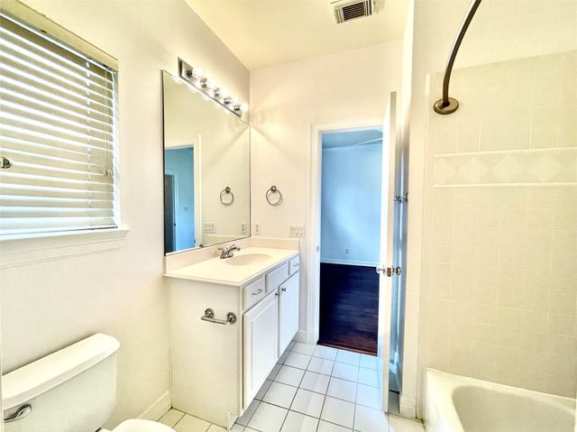 4010 Gibson Street, Houston, TX 77007