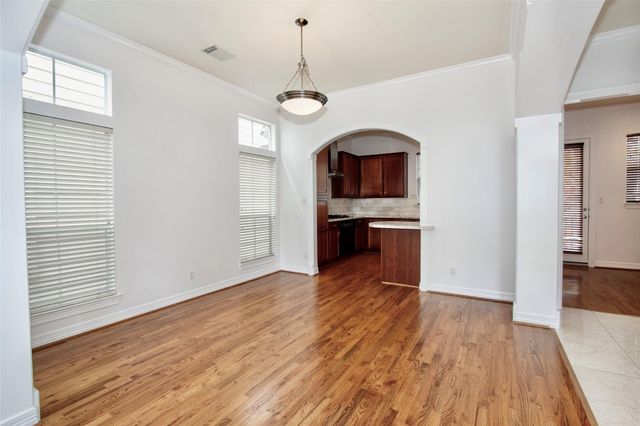 4010 Gibson Street, Houston, TX 77007