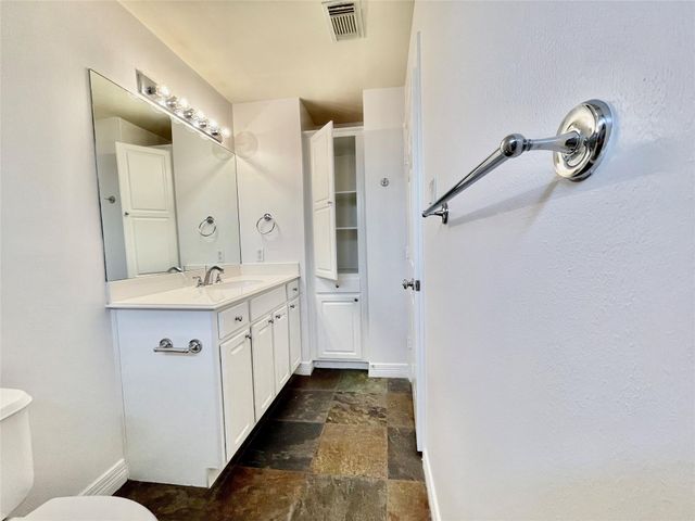 4010 Gibson Street, Houston, TX 77007