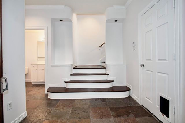 4010 Gibson Street, Houston, TX 77007