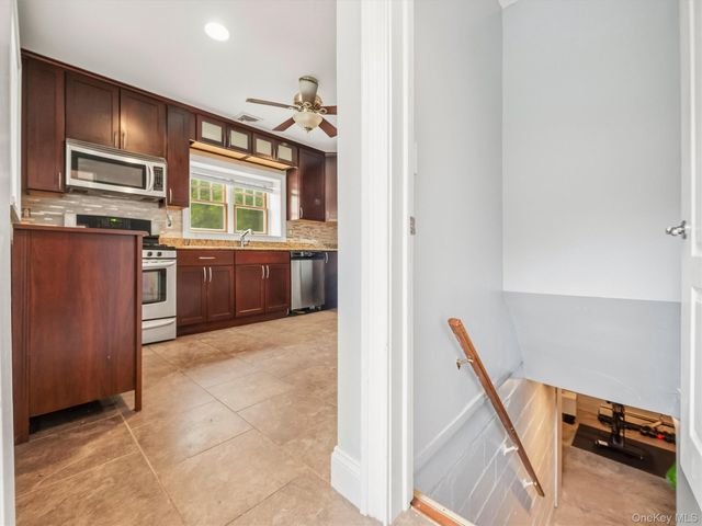 2 Hempstead Lane, Spring Valley, NY 10977