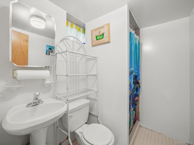 2 Hempstead Lane, Spring Valley, NY 10977