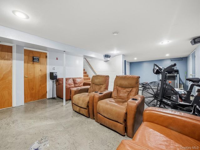 2 Hempstead Lane, Spring Valley, NY 10977