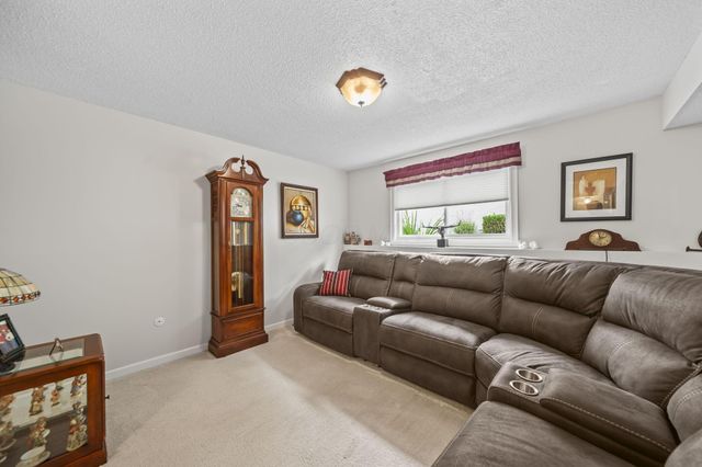 1821 Linkton Drive, Powell, OH 43065