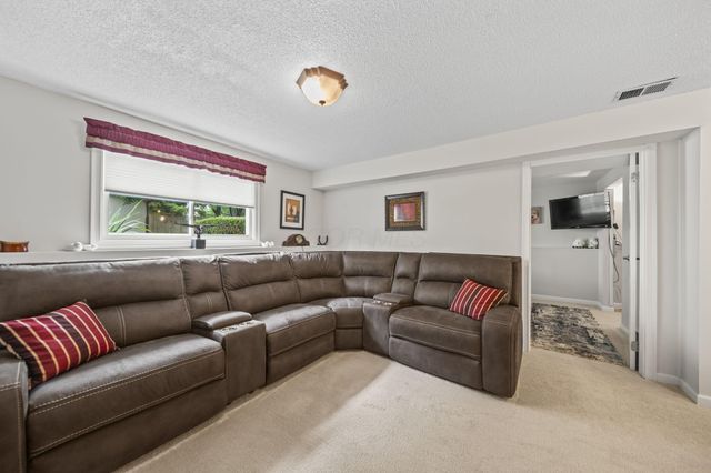 1821 Linkton Drive, Powell, OH 43065