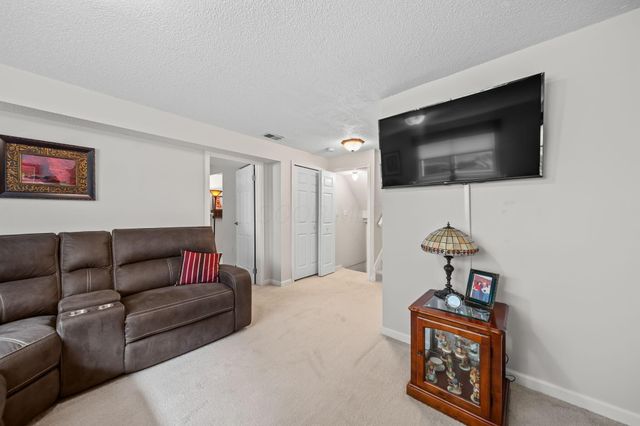 1821 Linkton Drive, Powell, OH 43065