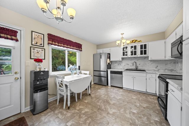 1821 Linkton Drive, Powell, OH 43065