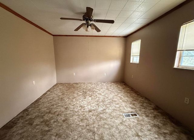 535 County Road 104, Chesapeake, OH 45619