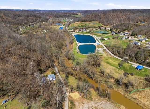 535 County Road 104, Chesapeake, OH 45619