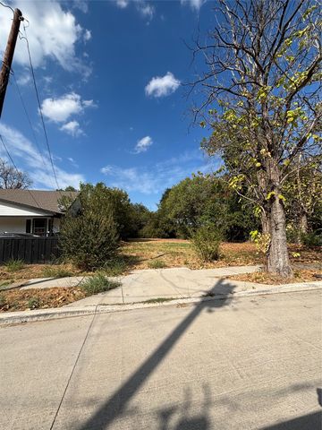 3133 Springview Avenue, Dallas, TX 75216