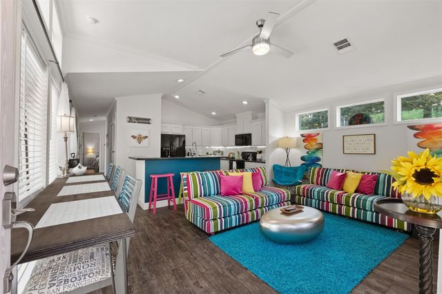 138 Rum Cay Court, Point Blank, TX 77364
