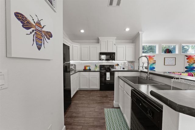 138 Rum Cay Court, Point Blank, TX 77364