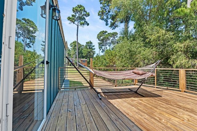 138 Rum Cay Court, Point Blank, TX 77364