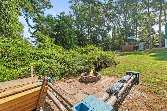 138 Rum Cay Court, Point Blank, TX 77364
