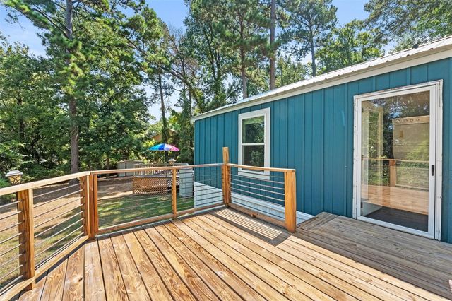 138 Rum Cay Court, Point Blank, TX 77364