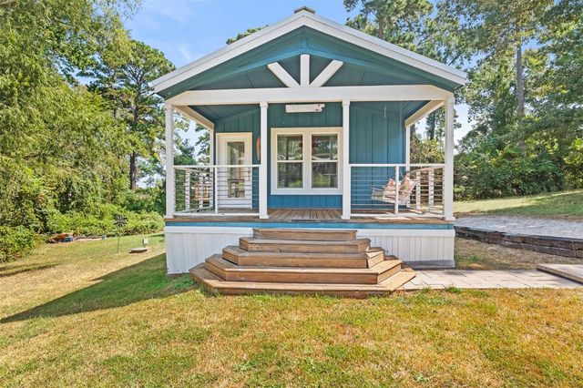 138 Rum Cay Court, Point Blank, TX 77364