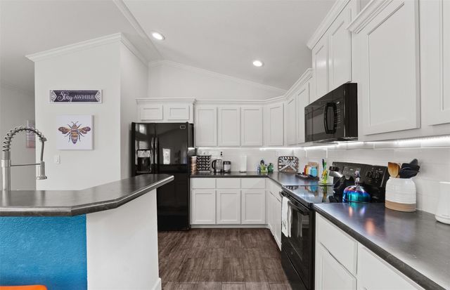 138 Rum Cay Court, Point Blank, TX 77364