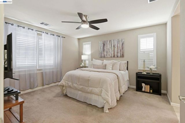 152 Heligan Lane 15, Livermore, CA 94551