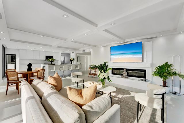 3360 S Ocean Boulevard 5 G Ii, Palm Beach, FL 33480