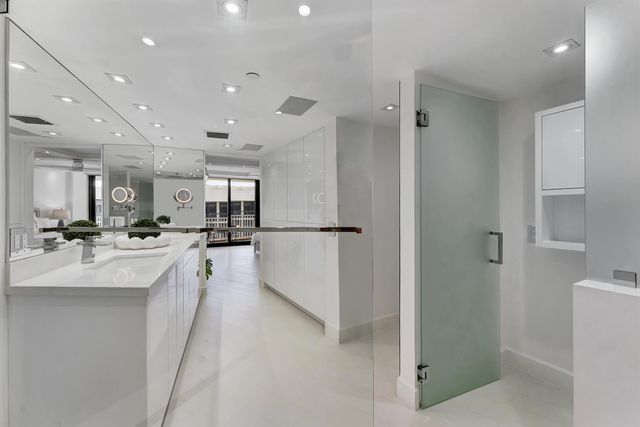 3360 S Ocean Boulevard 5 G Ii, Palm Beach, FL 33480