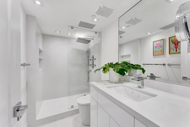 3360 S Ocean Boulevard 5 G Ii, Palm Beach, FL 33480