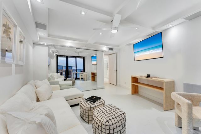 3360 S Ocean Boulevard 5 G Ii, Palm Beach, FL 33480